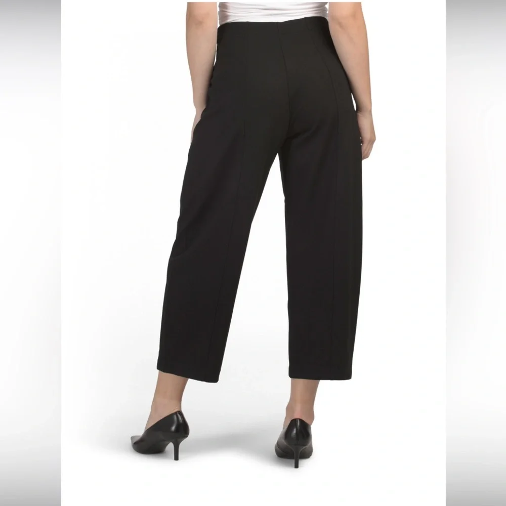 MAX STUDIO LONDON
Ponte Barrel Leg Pants - Picture 2 of 12